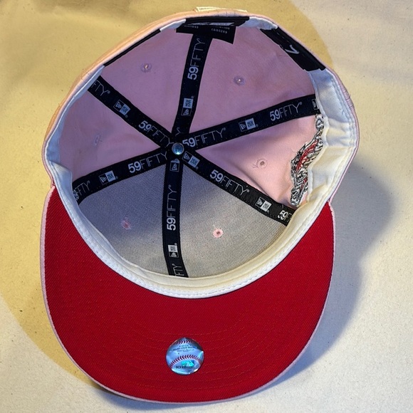New Era Pink Hat - Picture 4 of 6